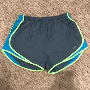 NIKE WOMEN’S 3” DRY TEMPO CORE RUNNING SHORTS
